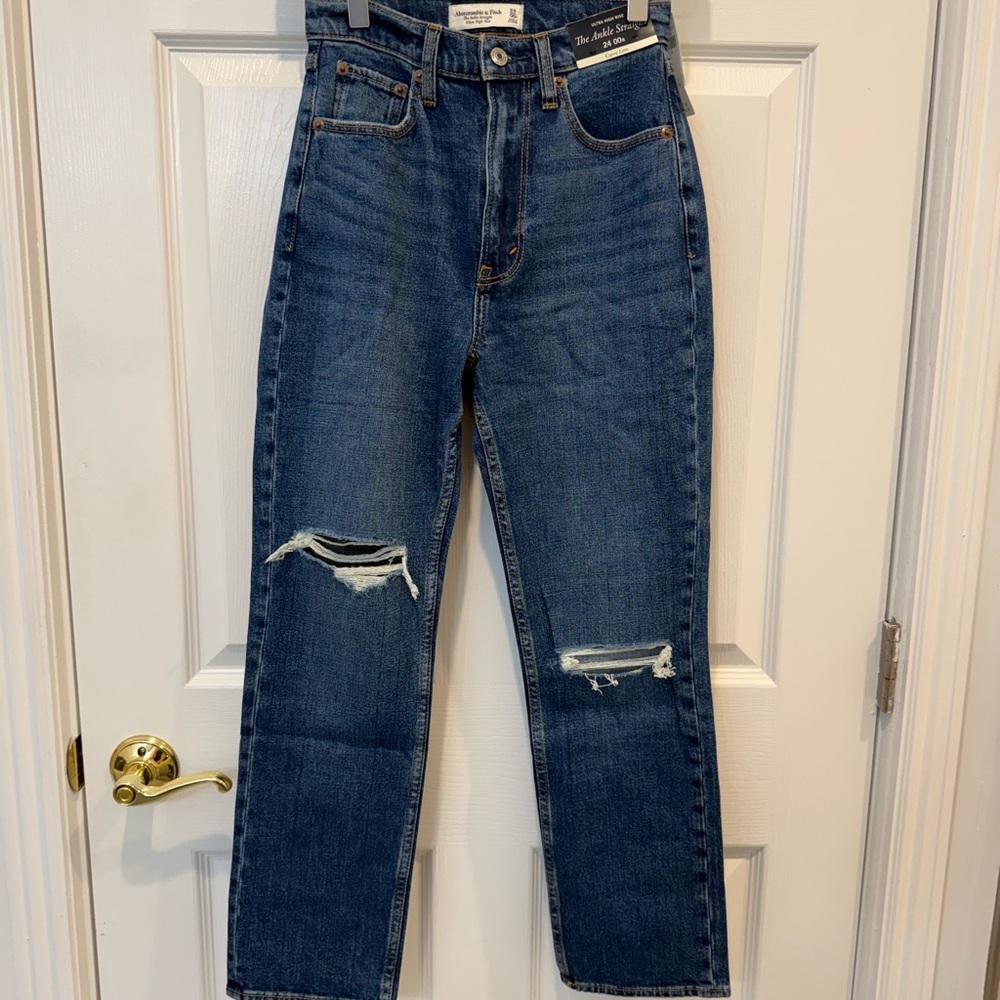 Abercrombie - The Ankle Straight Ultra High Rise Jean - Size 24 Curve Love NWT